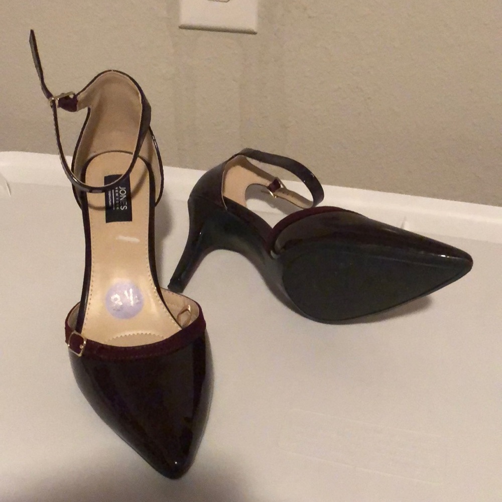 Burgundy pumps